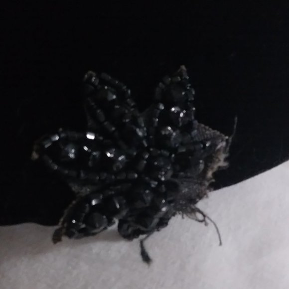 Vintage White House Black Market black velvet capelet with Debette Cloche Hat - Picture 12 of 12